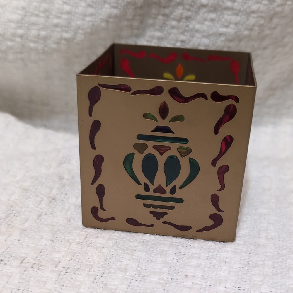 Retired Partylite Candle holder *BINI
